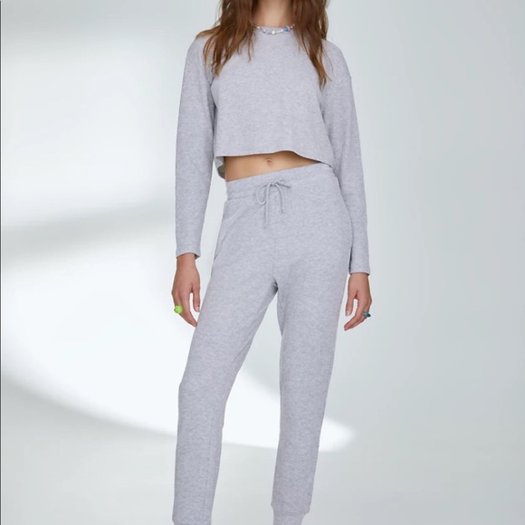 COPY - Aritiza Sunday best waffle joggers - Picture 2 of 3